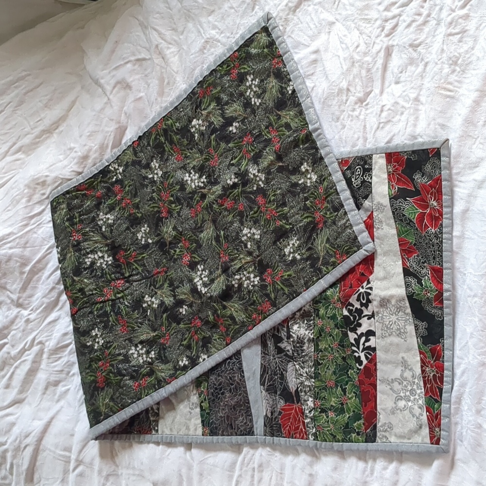 Christmas cotton Quilted Wall table runner